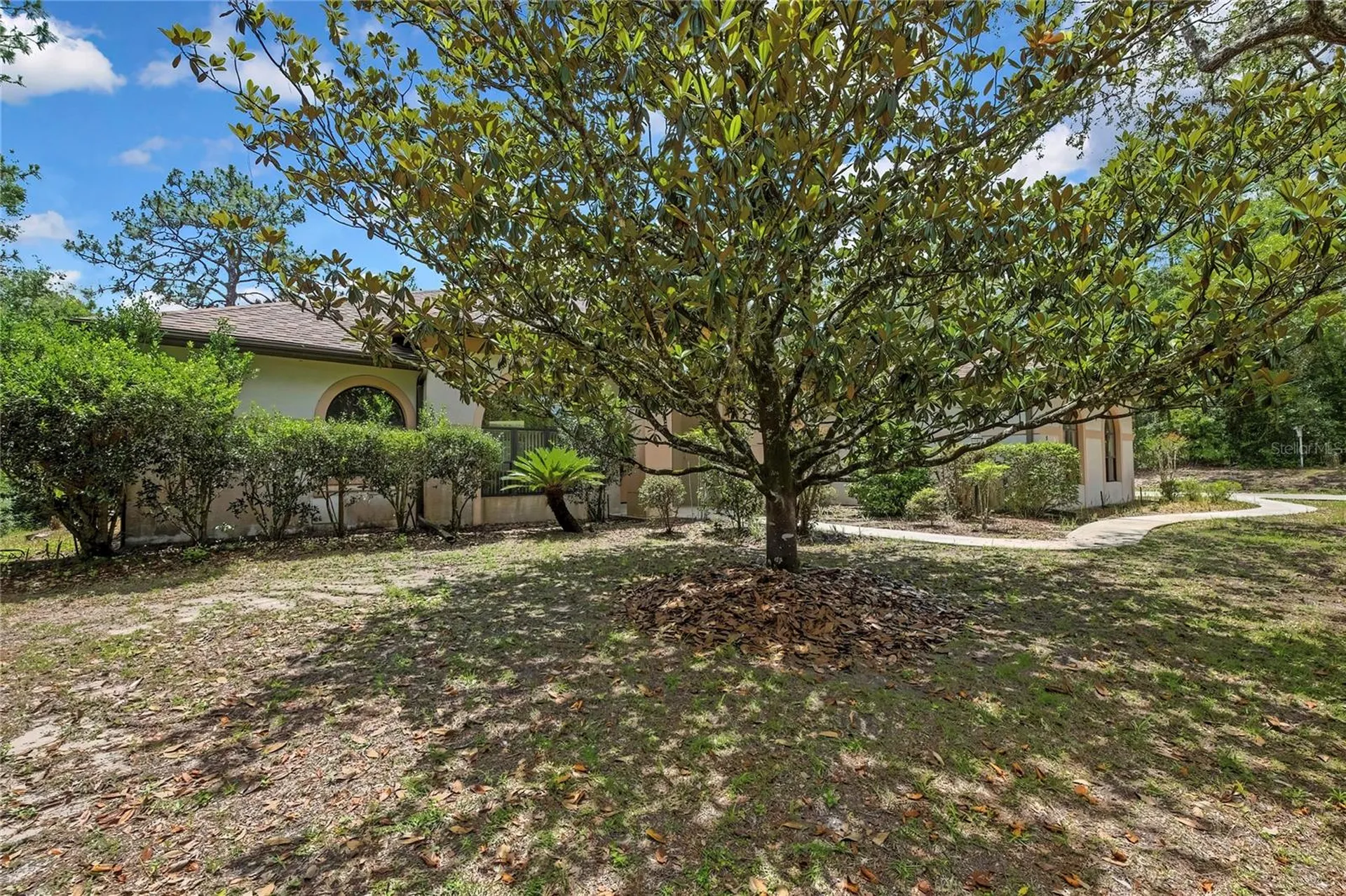 862 W National Street Hernando FL 34442