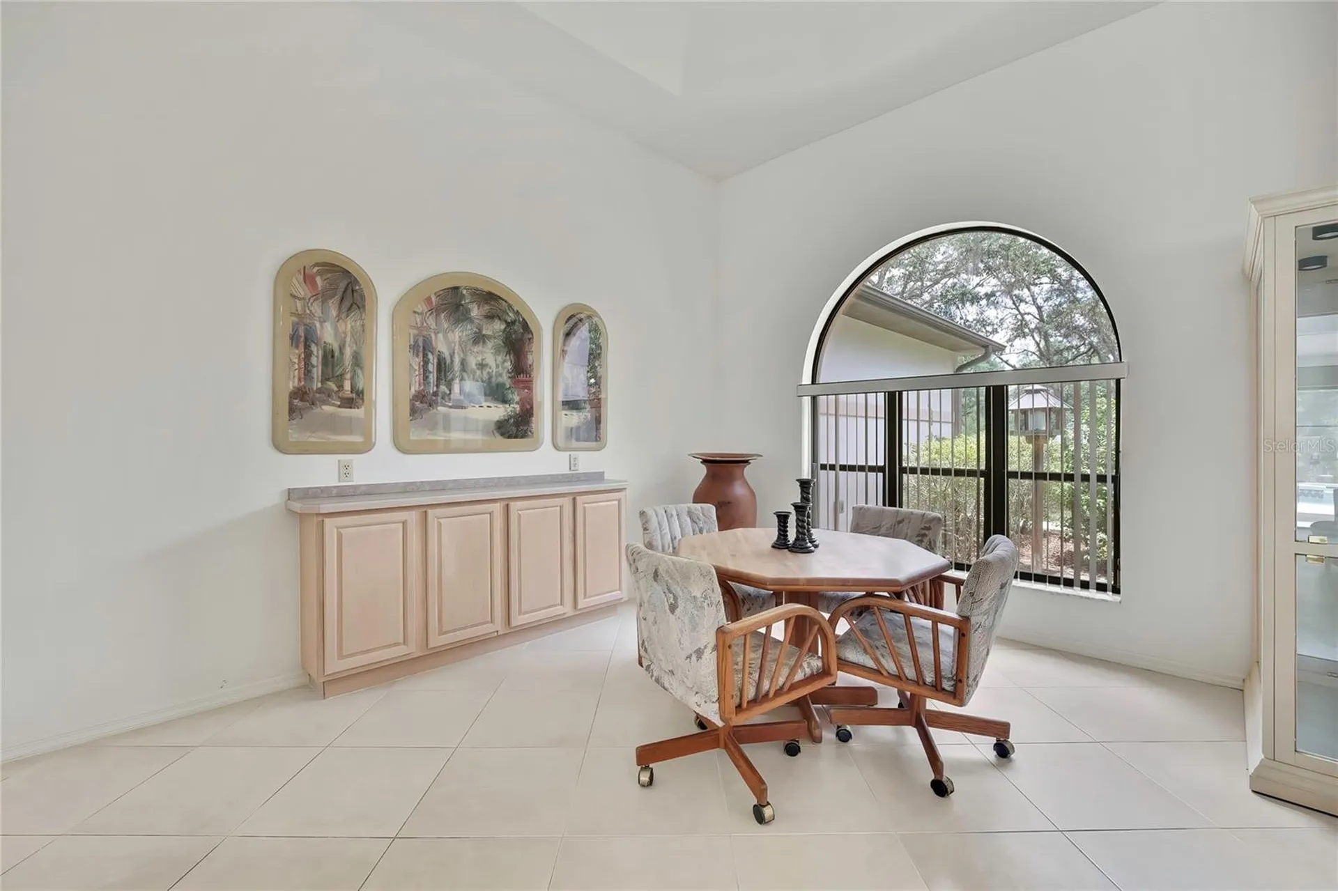 862 W National Street Hernando FL 34442