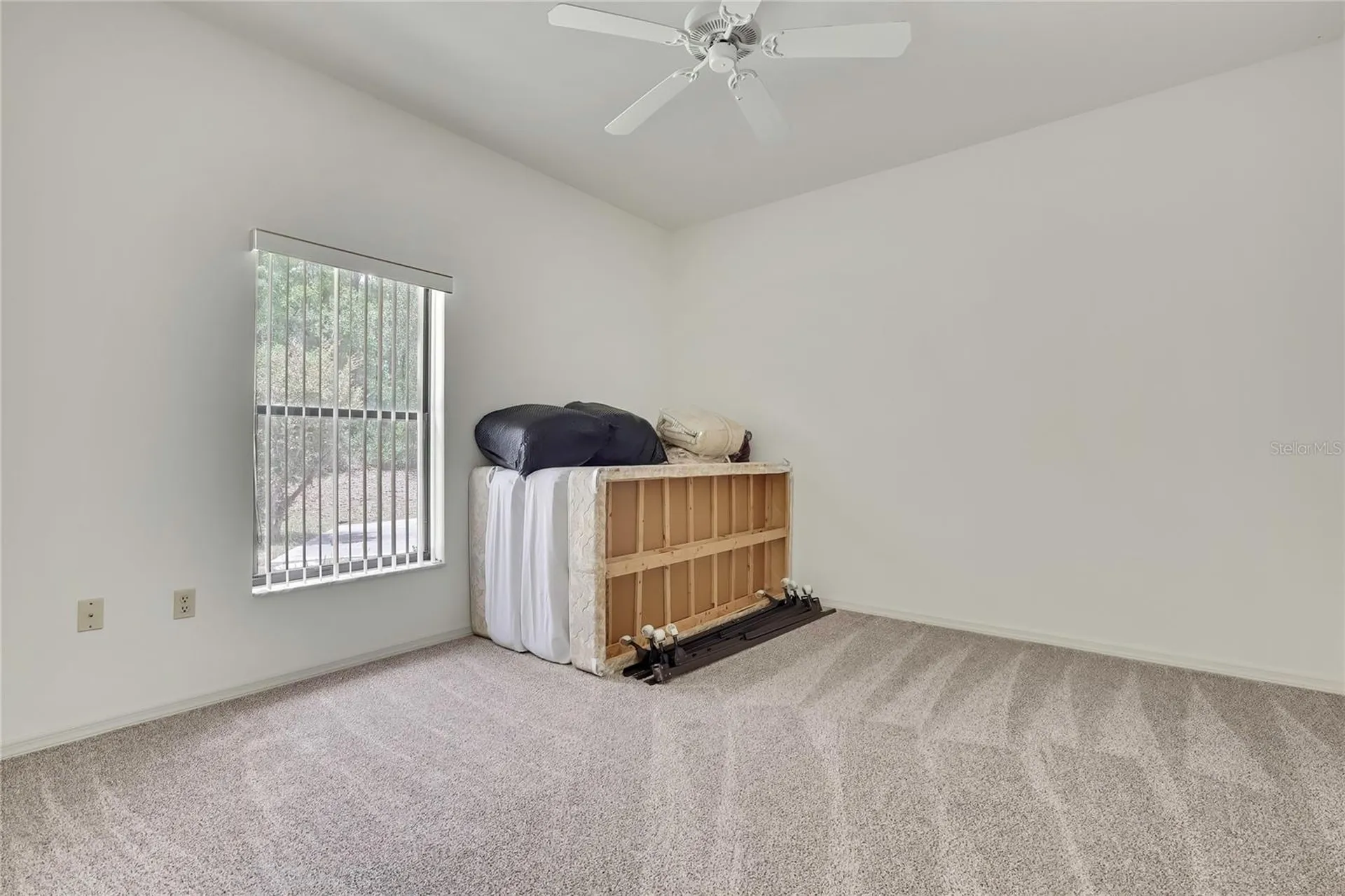 862 W National Street Hernando FL 34442