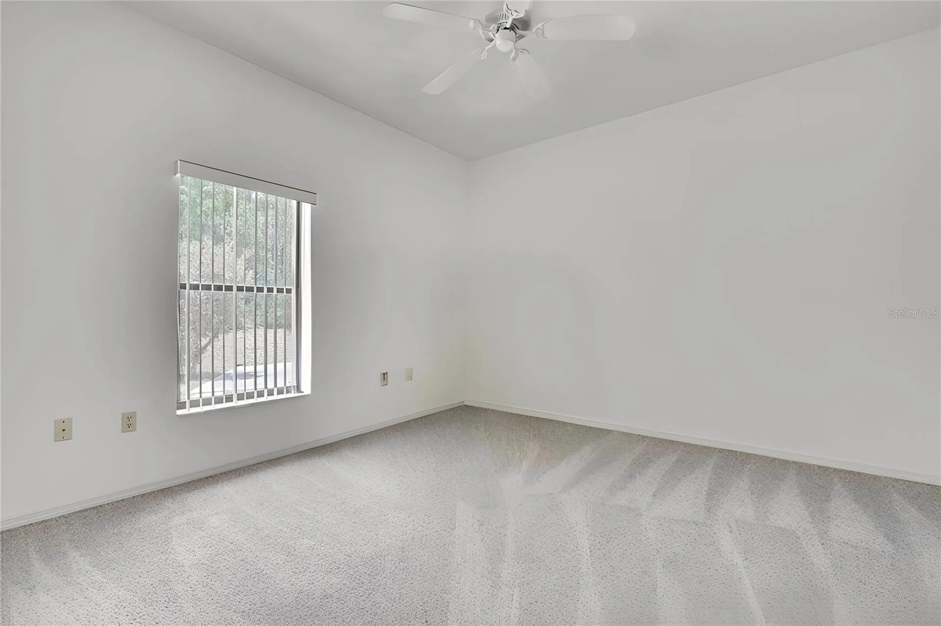 862 W National Street Hernando FL 34442