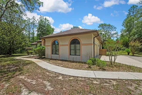 862 W National Street Hernando FL 34442