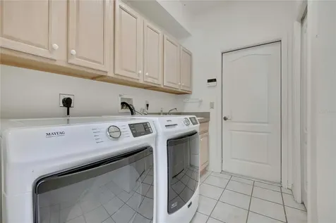 862 W National Street Hernando FL 34442
