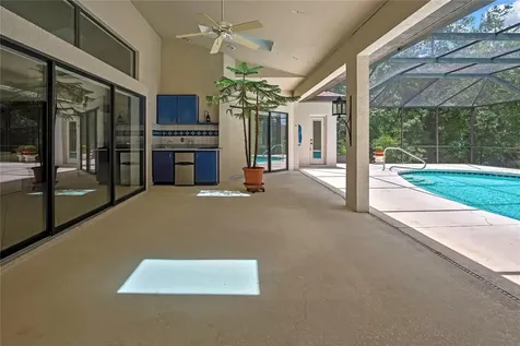 862 W National Street Hernando FL 34442