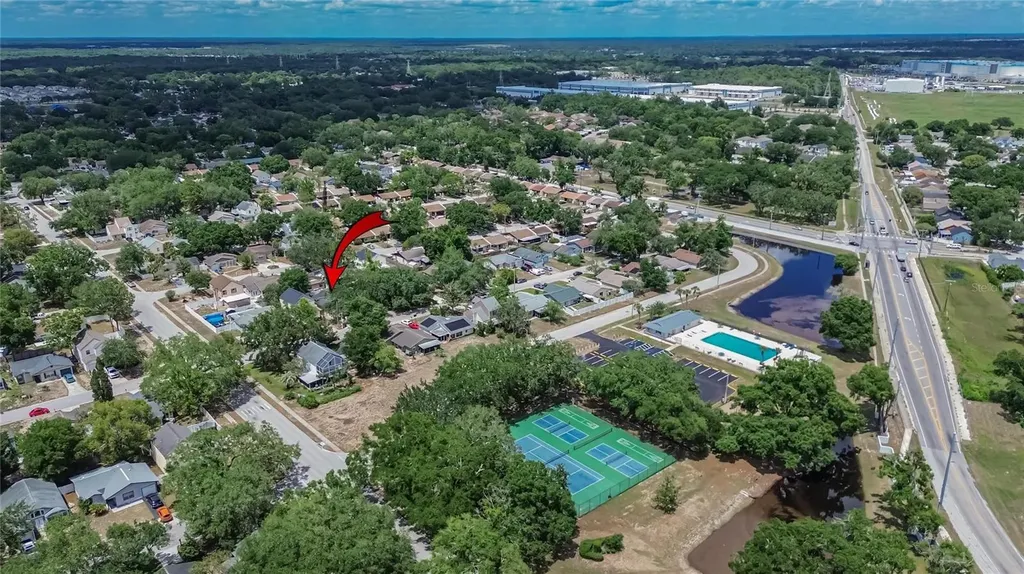 7606 Leon Avenue Tampa FL 33637