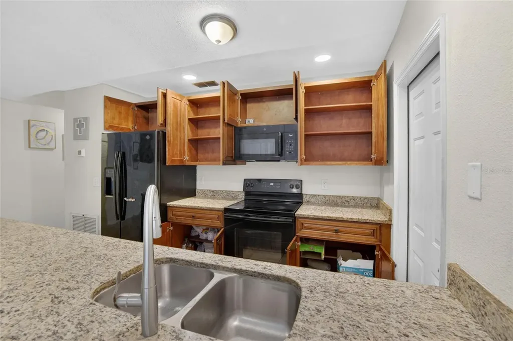 7606 Leon Avenue Tampa FL 33637