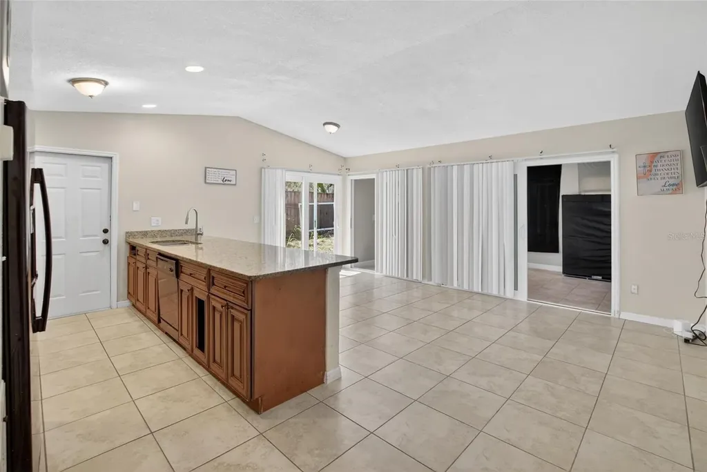 7606 Leon Avenue Tampa FL 33637