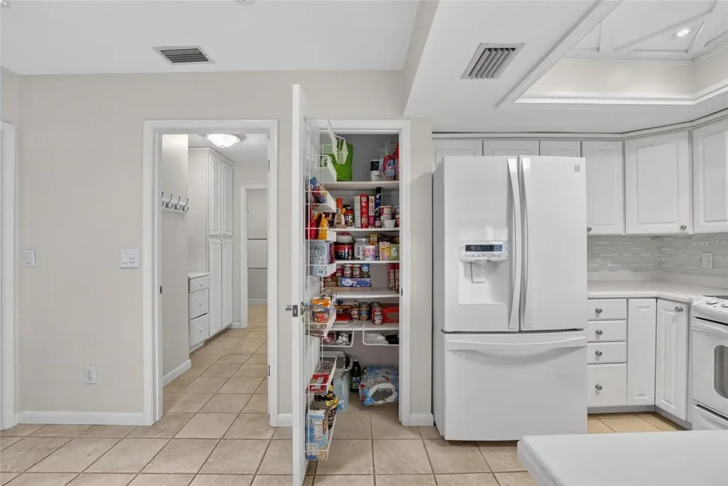 328 Vail Drive Winter Haven FL 33884