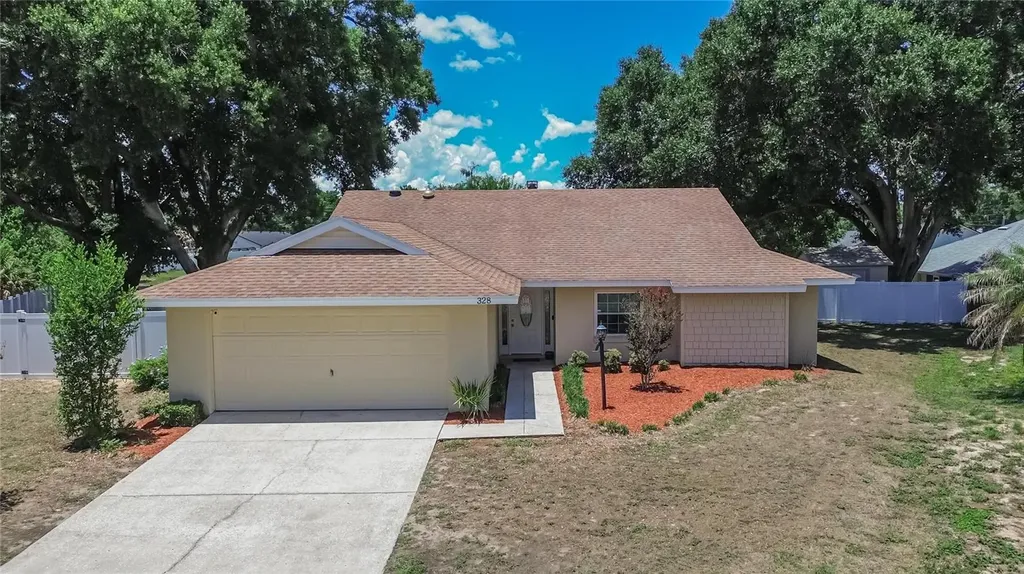 328 Vail Drive Winter Haven FL 33884