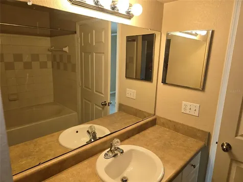 5601 Rosehill Road Sarasota FL 34233