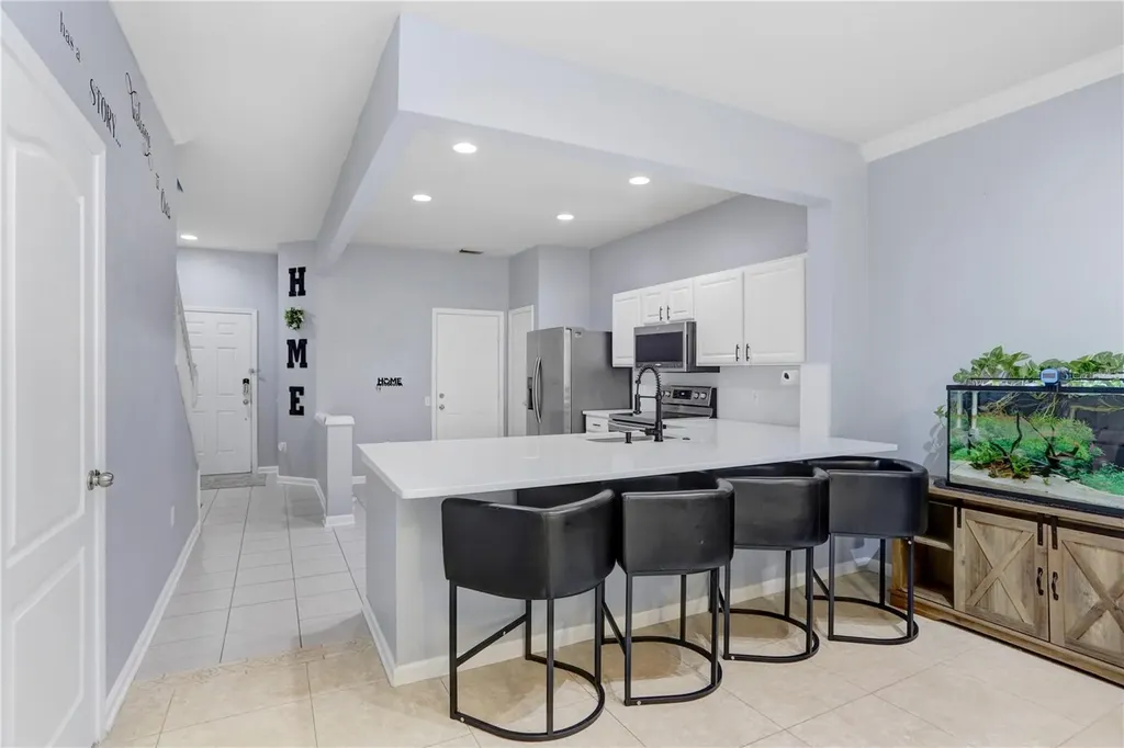 4986 Pond Ridge Drive Riverview FL 33578