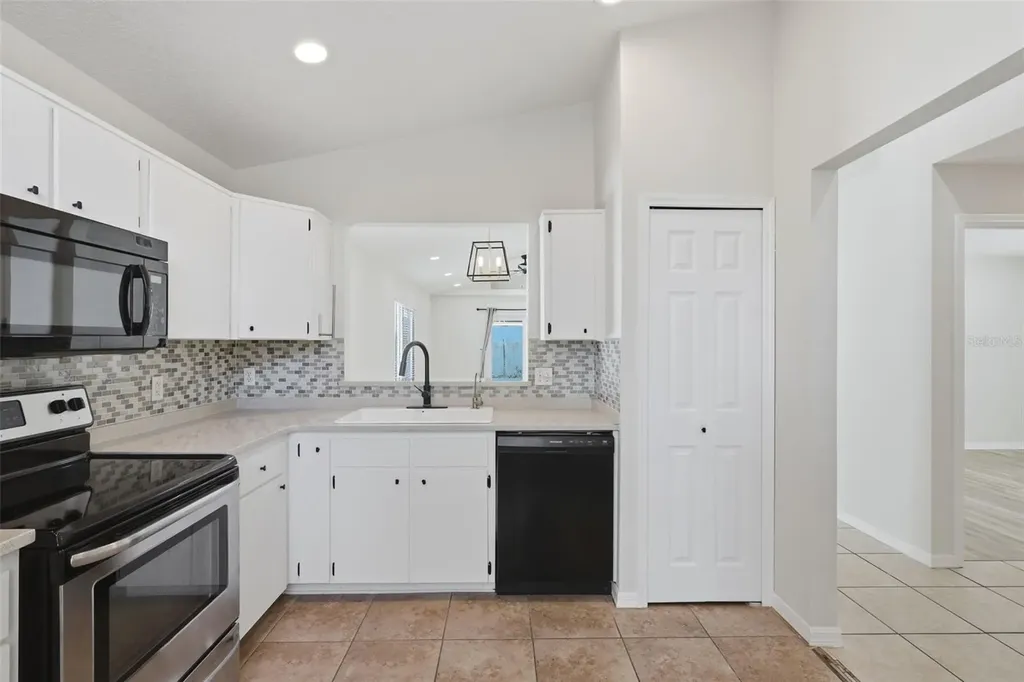 252 Daniels Pointe Drive Winter Garden FL 34787