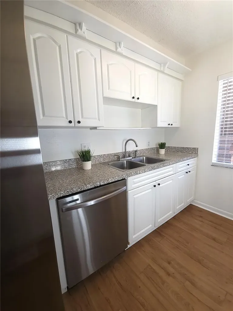 7606 Abbey Lane Tampa FL 33617