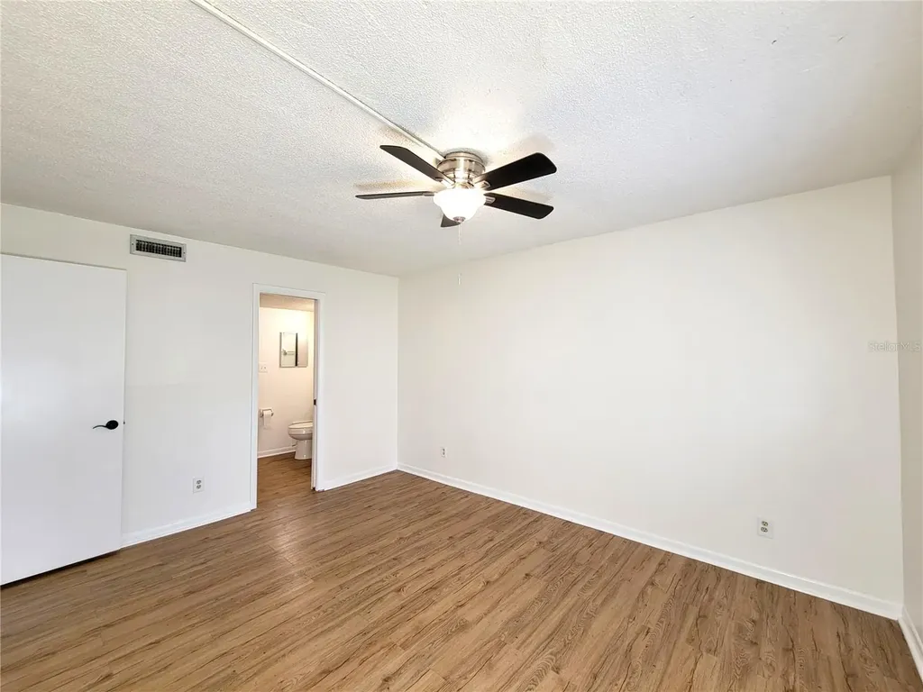 7606 Abbey Lane Tampa FL 33617