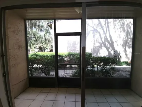 7606 Abbey Lane Tampa FL 33617