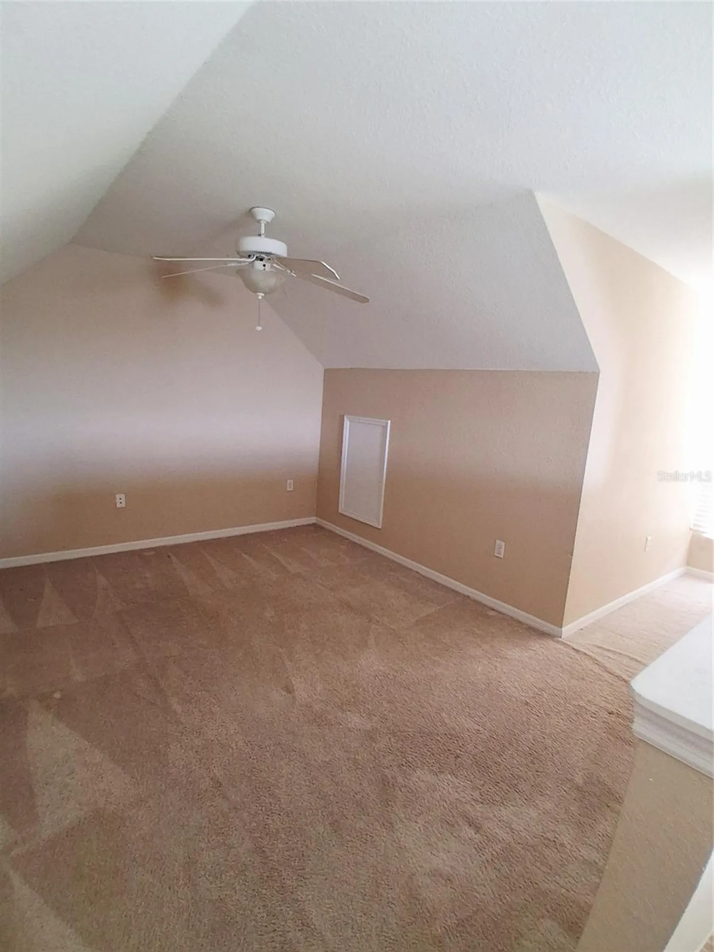 9020 Lake Chase Island Way Tampa FL 33626