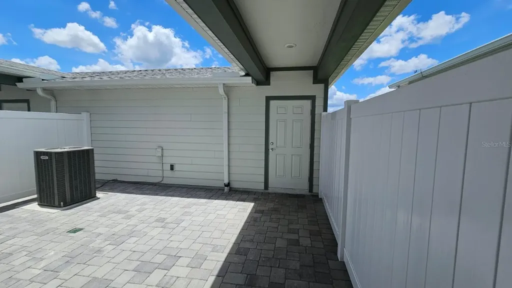 10274 Hadley Street Orlando FL 32829
