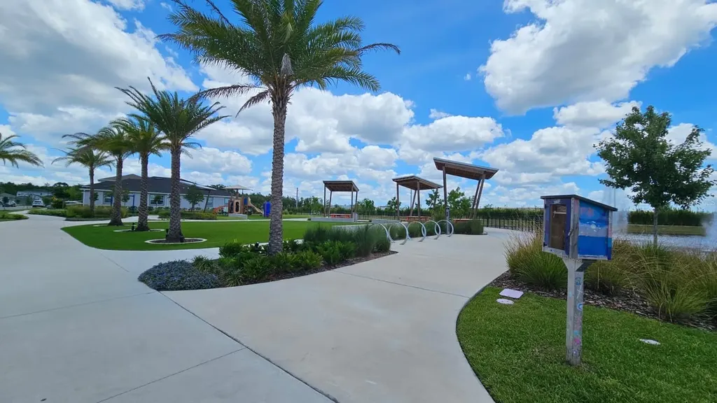 10274 Hadley Street Orlando FL 32829