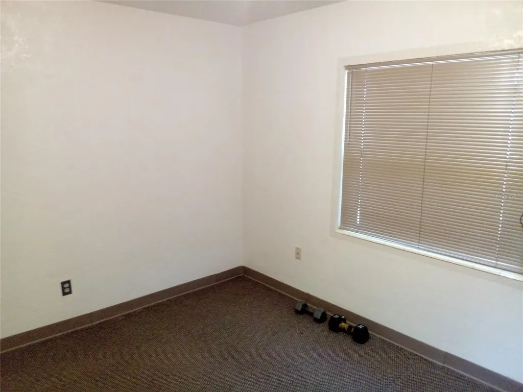 906 Oak Drive Leesburg FL 34748