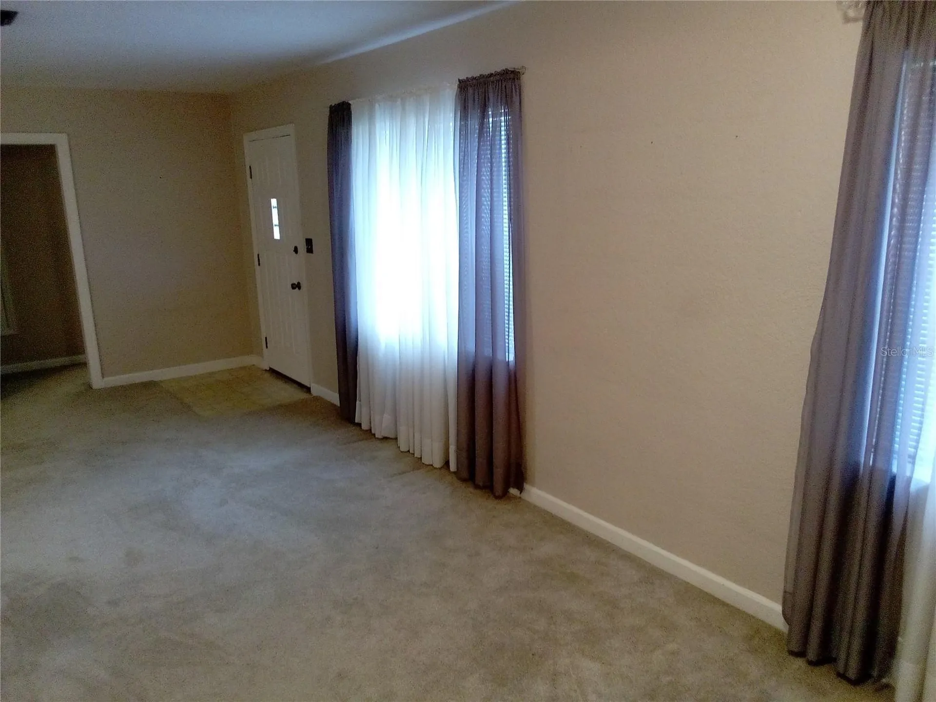 906 Oak Drive Leesburg FL 34748