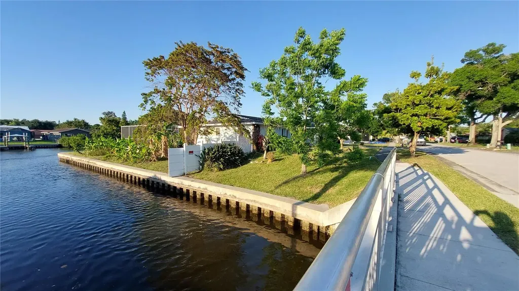 2168 Egret Drive Clearwater FL 33764