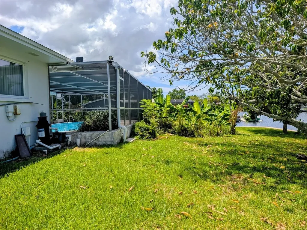2168 Egret Drive Clearwater FL 33764