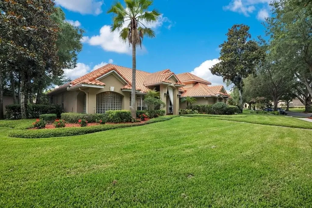 7718 Debeaubien Drive Orlando FL 32835