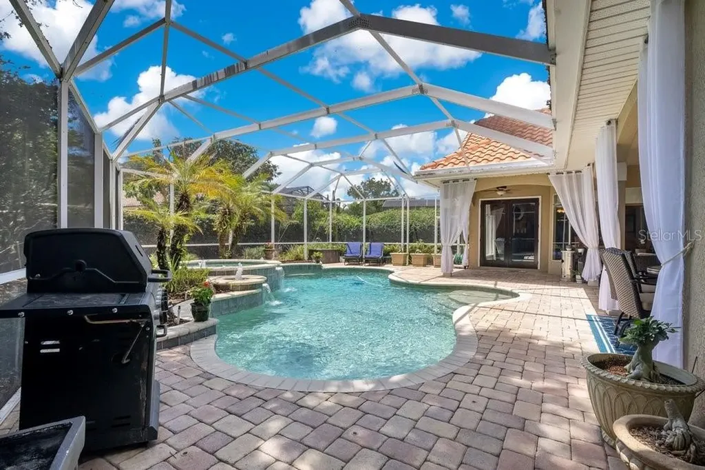 7718 Debeaubien Drive Orlando FL 32835