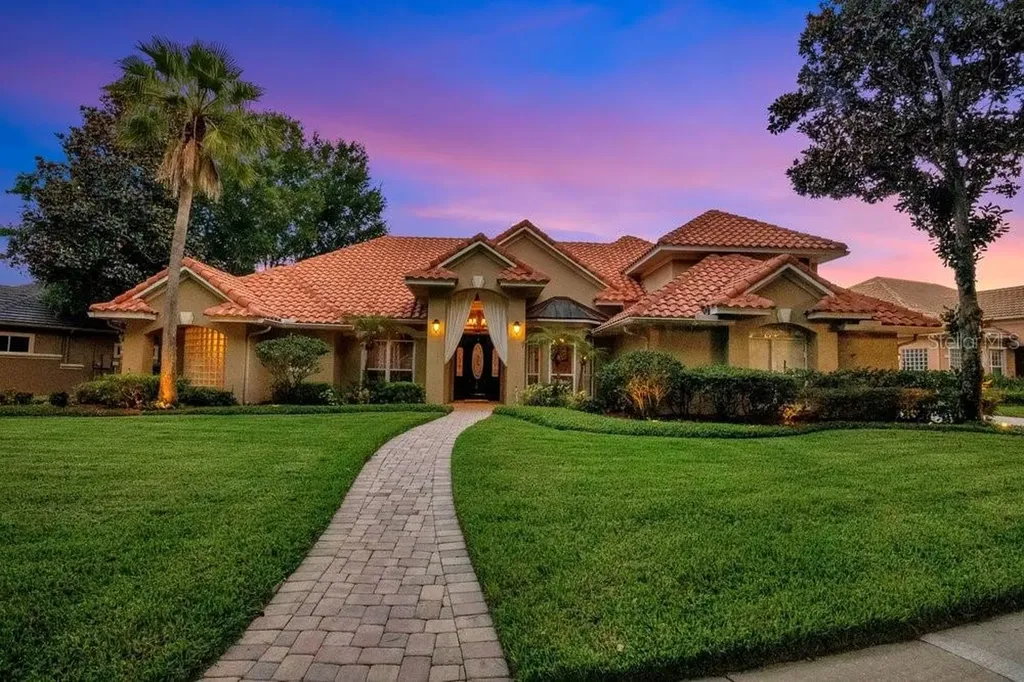7718 Debeaubien Drive Orlando FL 32835