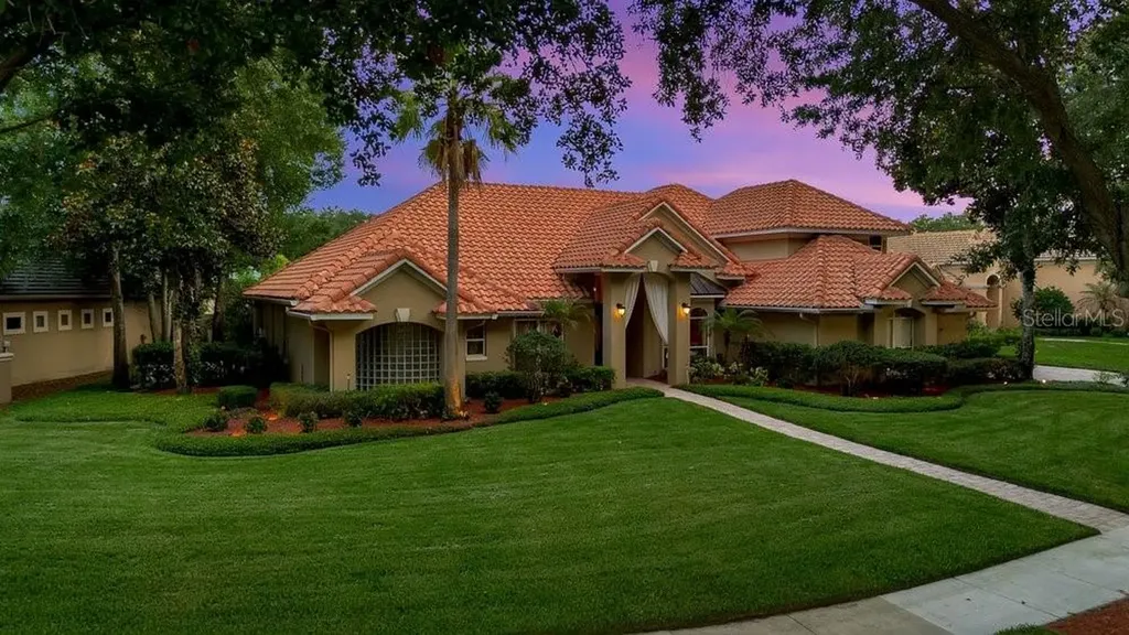 7718 Debeaubien Drive Orlando FL 32835