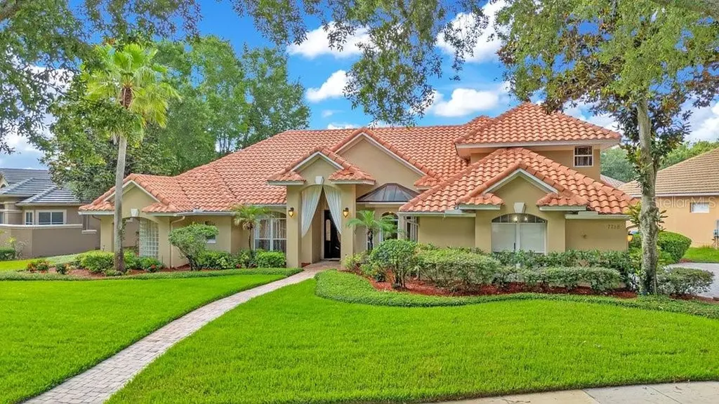7718 Debeaubien Drive Orlando FL 32835