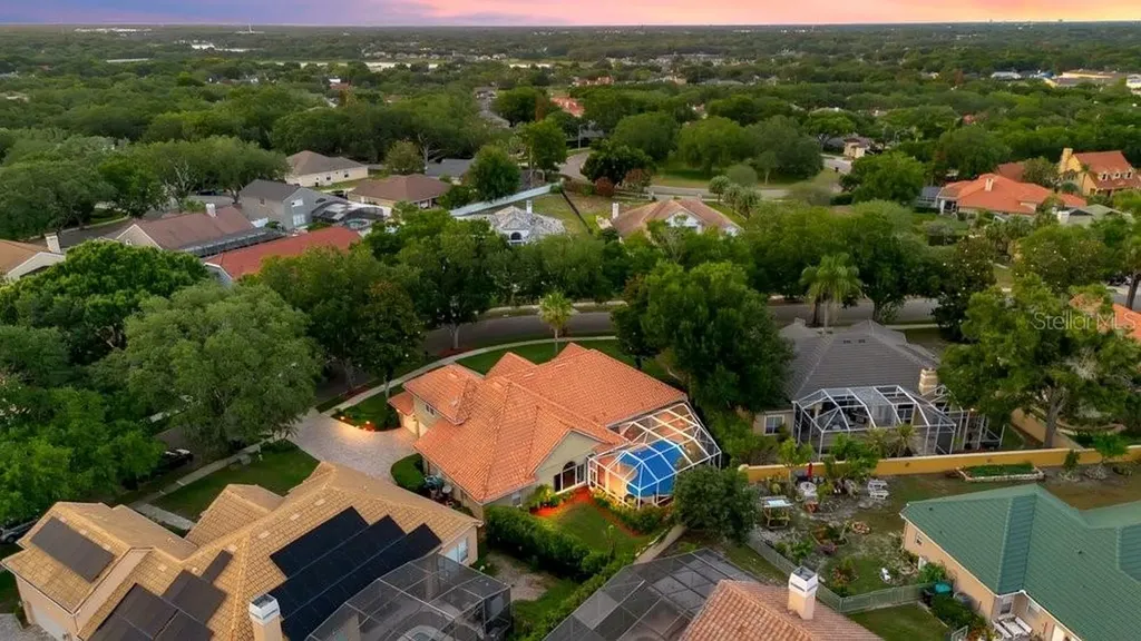 7718 Debeaubien Drive Orlando FL 32835