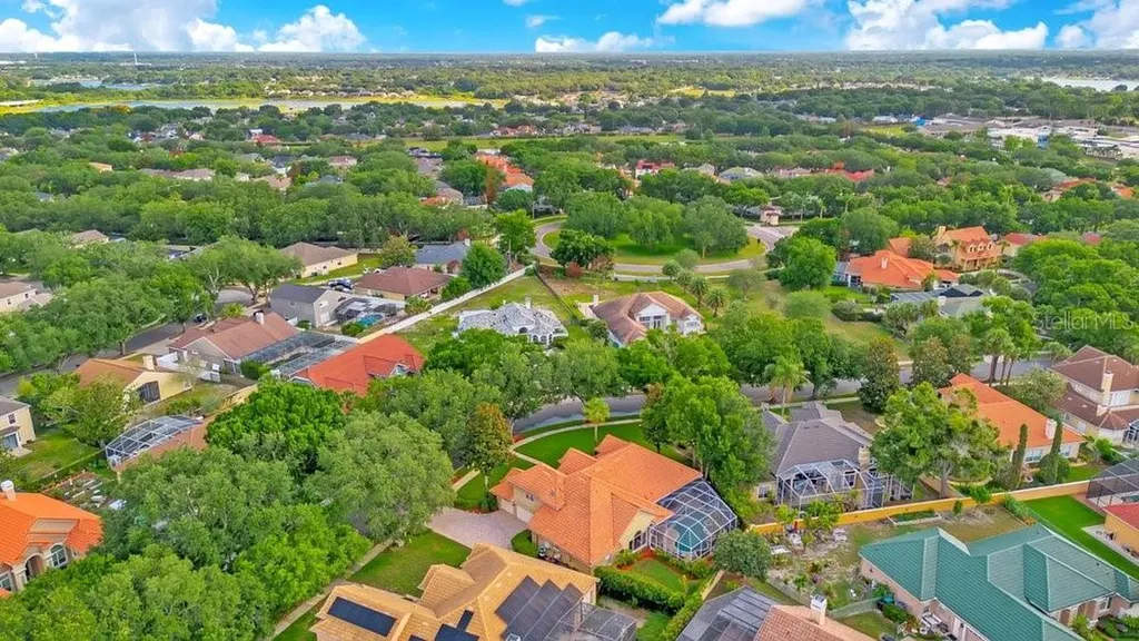 7718 Debeaubien Drive Orlando FL 32835