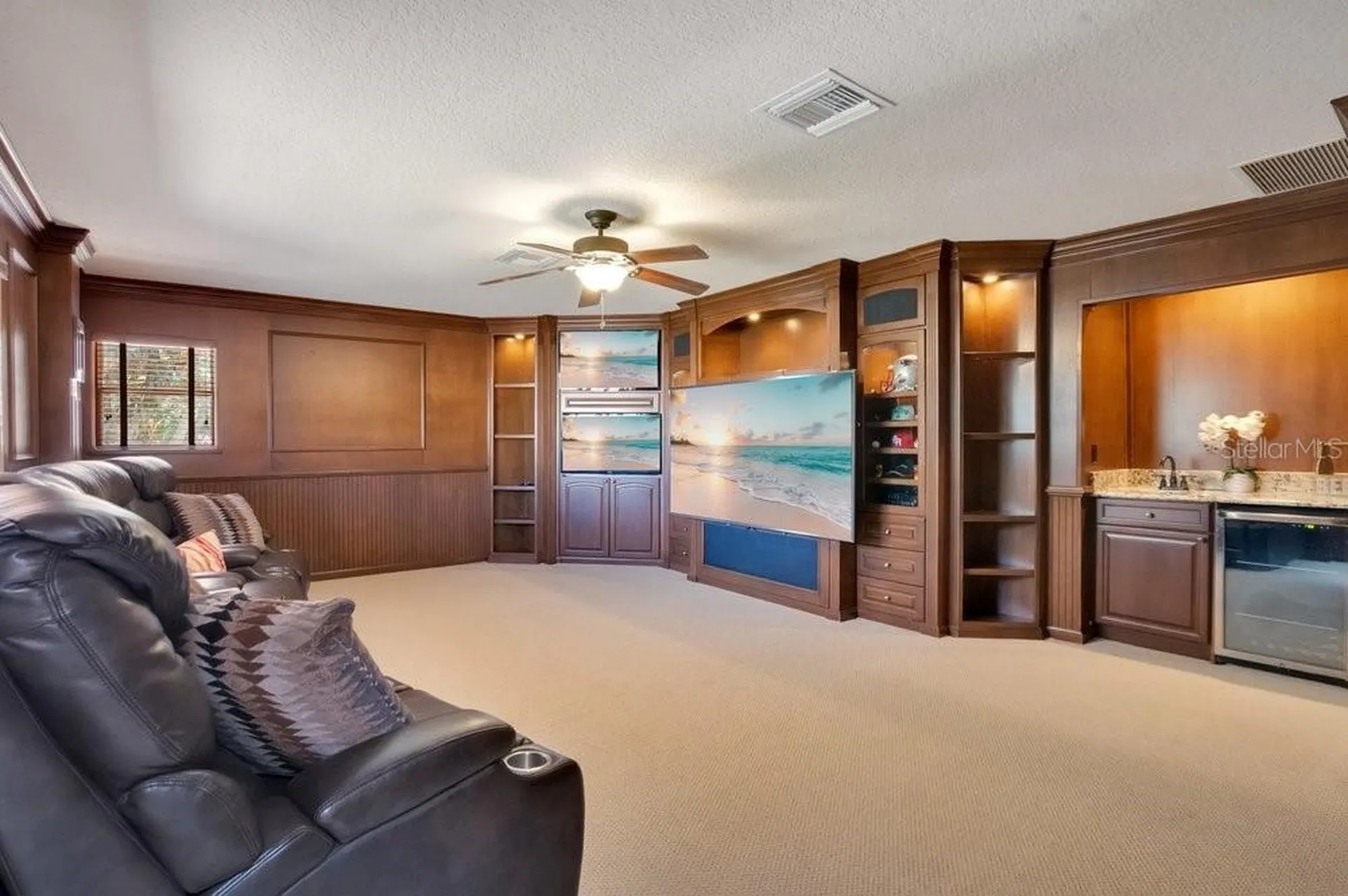 7718 Debeaubien Drive Orlando FL 32835