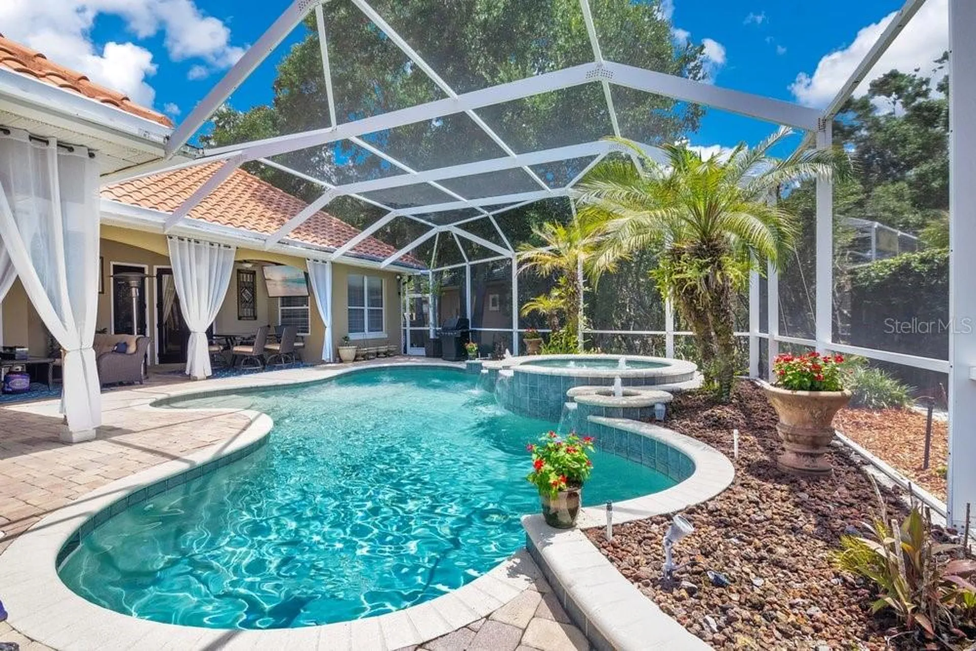 7718 Debeaubien Drive Orlando FL 32835