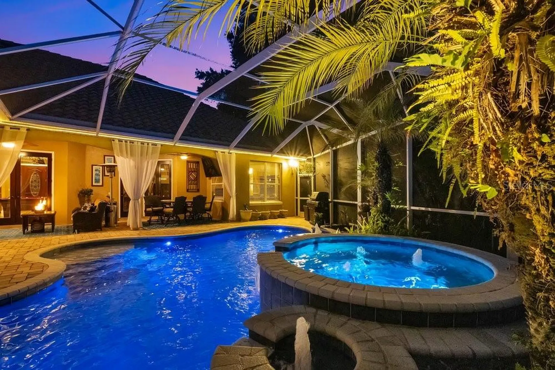 7718 Debeaubien Drive Orlando FL 32835