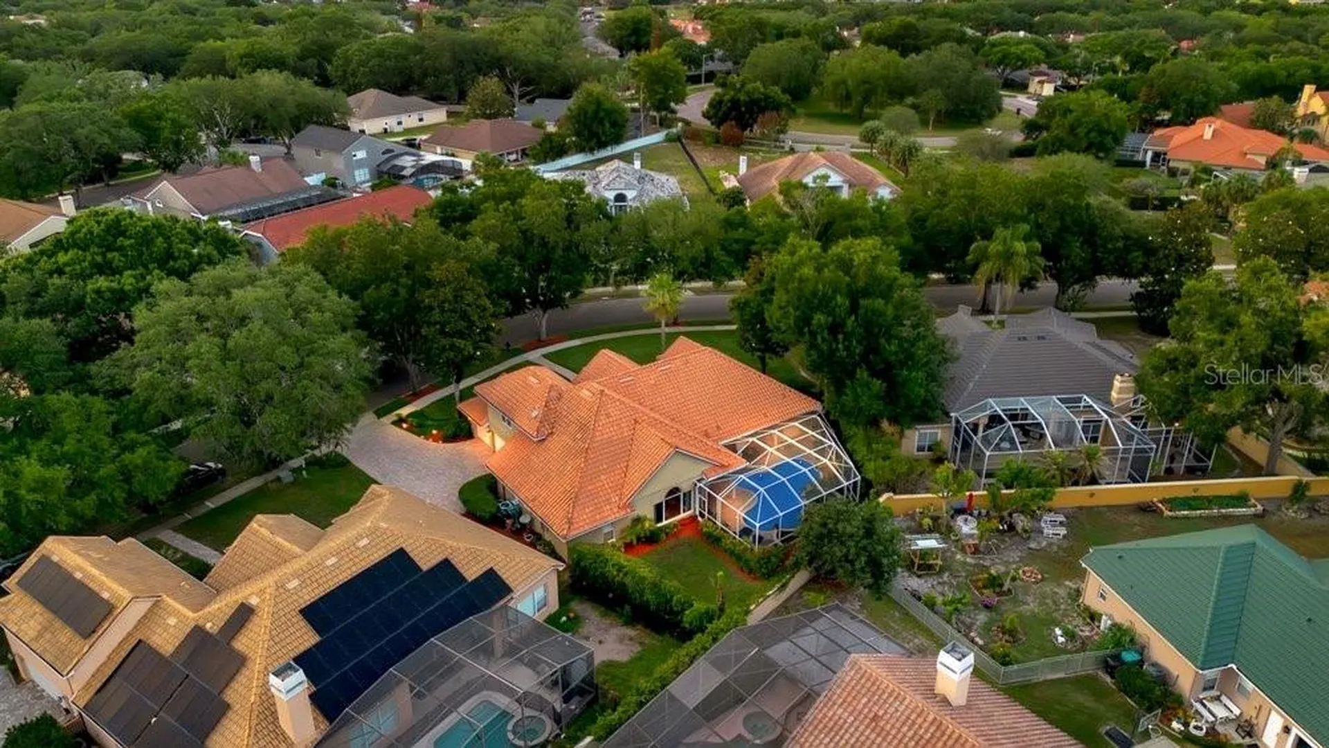 7718 Debeaubien Drive Orlando FL 32835