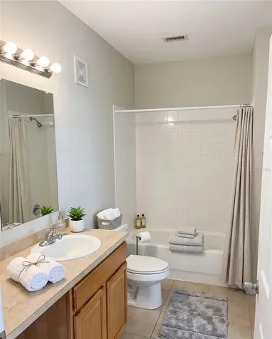 1995 Erving Circle Ocoee FL 34761