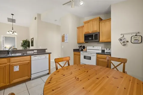 756 Scrub Jay Way Davenport FL 33896