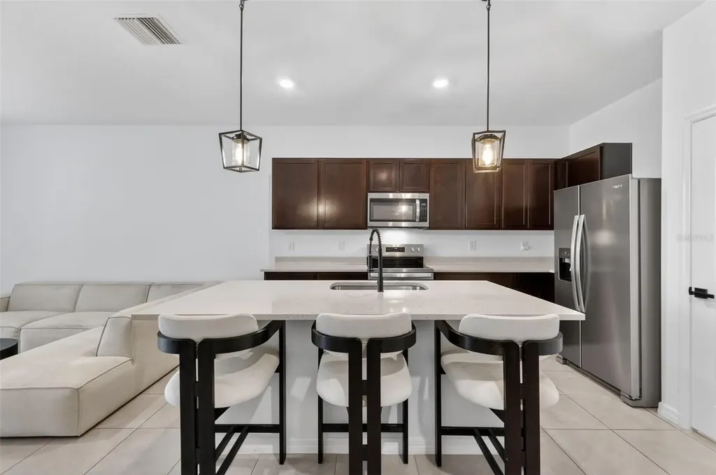 567 Mangrove Shade Circle Apollo Beach FL 33572