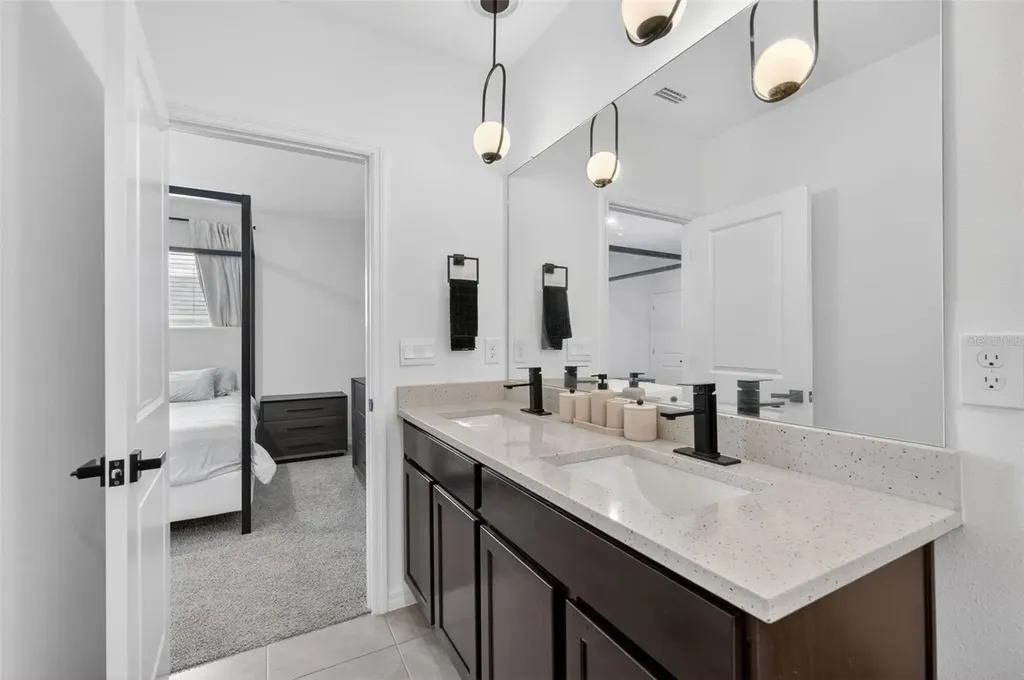 567 Mangrove Shade Circle Apollo Beach FL 33572