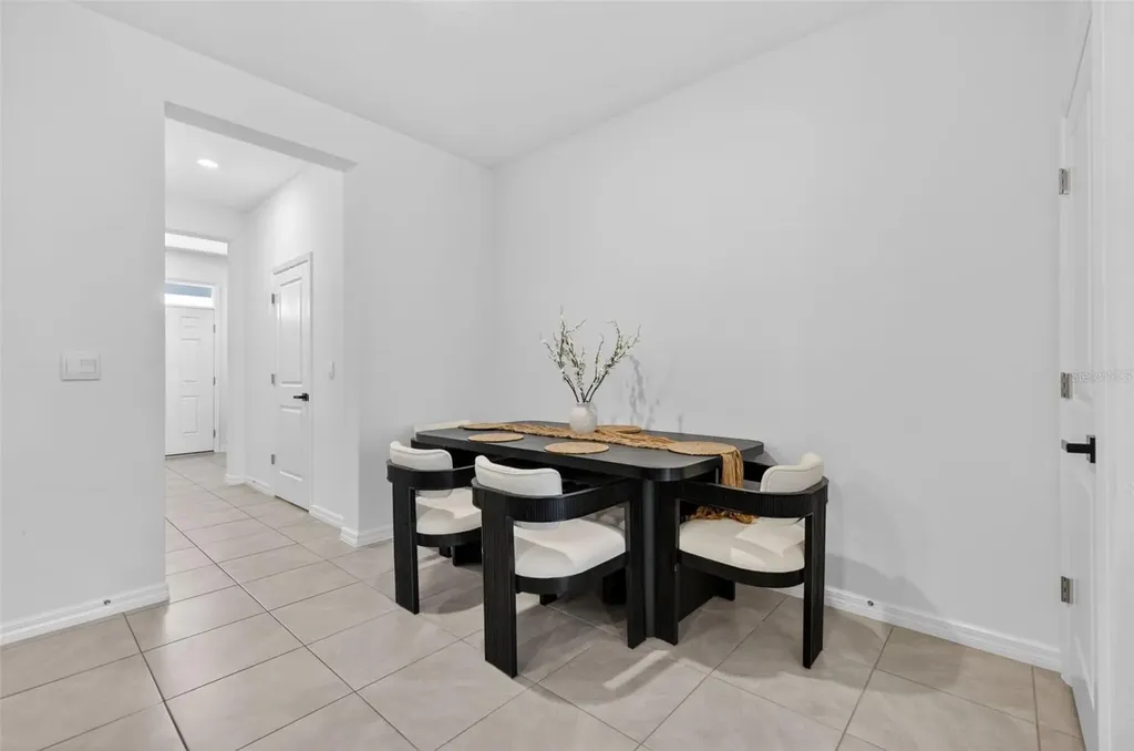 567 Mangrove Shade Circle Apollo Beach FL 33572