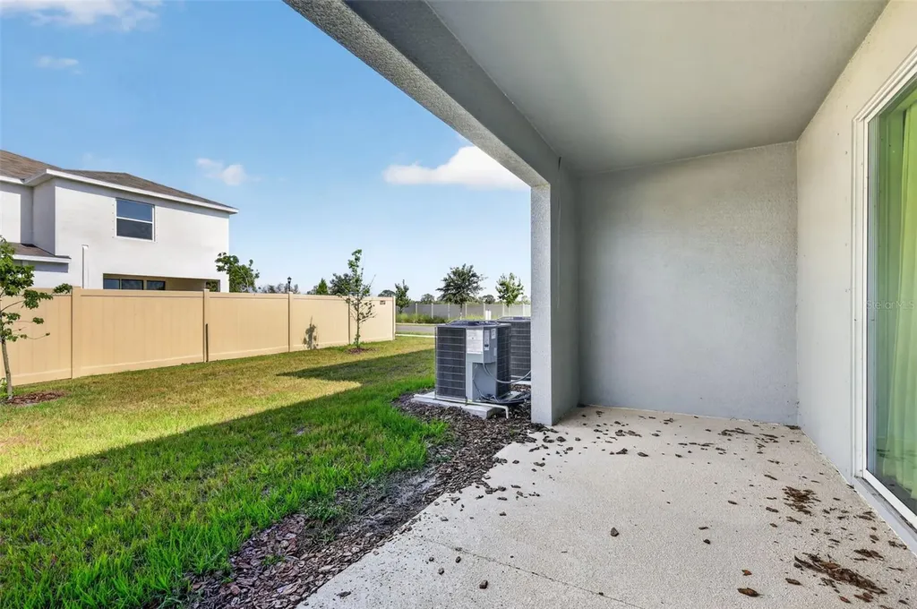 567 Mangrove Shade Circle Apollo Beach FL 33572