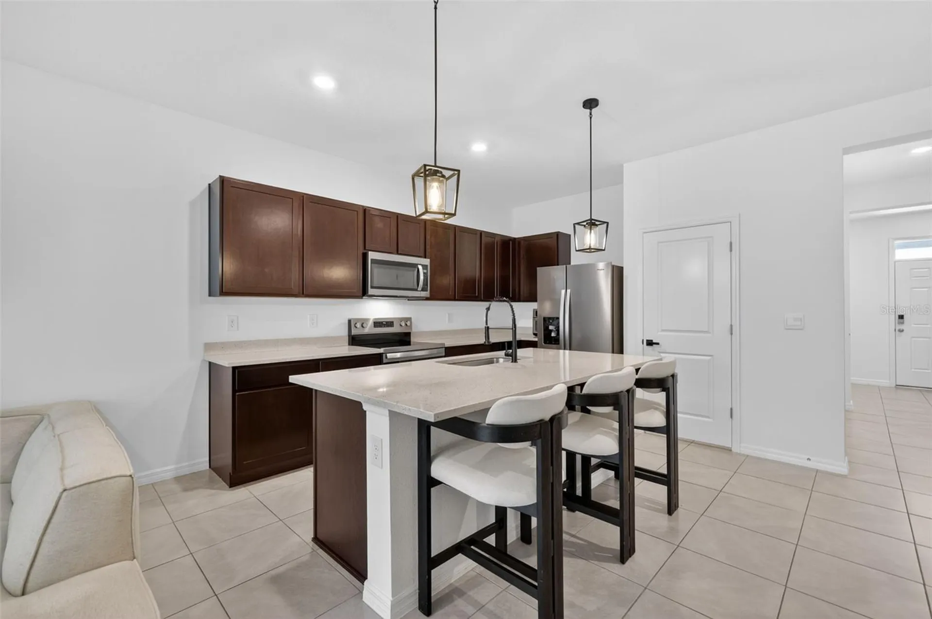 567 Mangrove Shade Circle Apollo Beach FL 33572