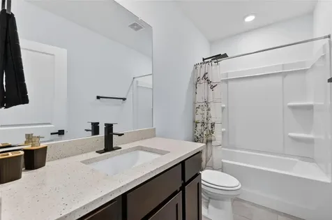 567 Mangrove Shade Circle Apollo Beach FL 33572