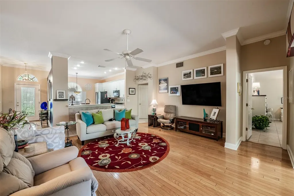 9459 Hunters Pond Drive Tampa FL 33647
