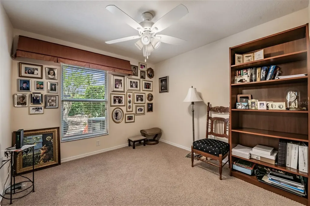 9459 Hunters Pond Drive Tampa FL 33647