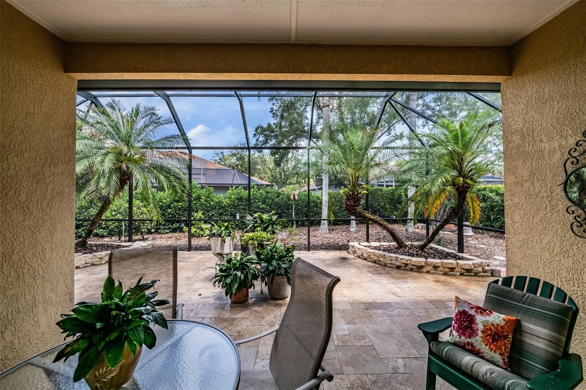 9459 Hunters Pond Drive Tampa FL 33647