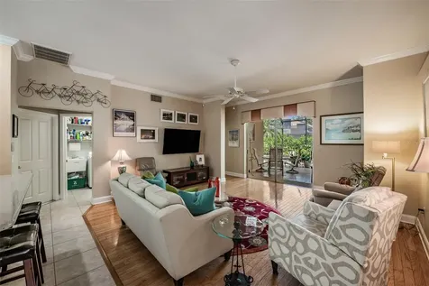9459 Hunters Pond Drive Tampa FL 33647