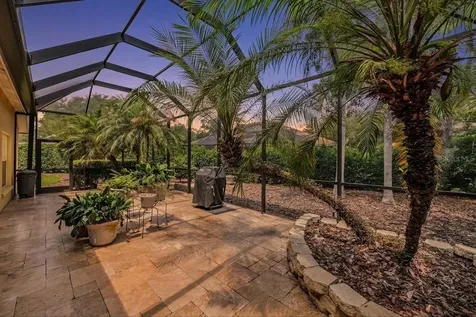 9459 Hunters Pond Drive Tampa FL 33647