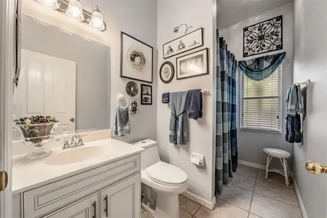 9459 Hunters Pond Drive Tampa FL 33647